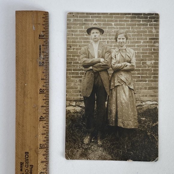 c1920 RPPC Young Man Woman Crossed Arms Sepia Tint Unposted Photo Postcard - Picture 9 of 10